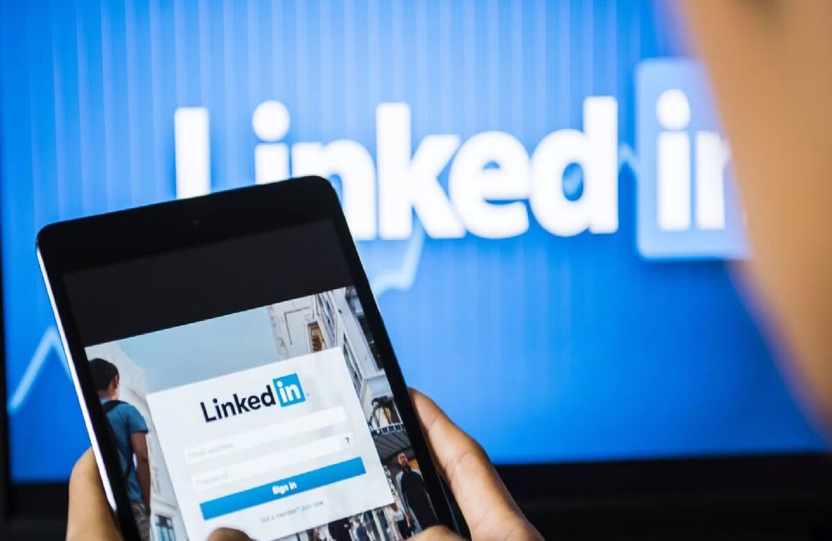 LinkedIn Advertising Excellence: Best Practices for Crafting
